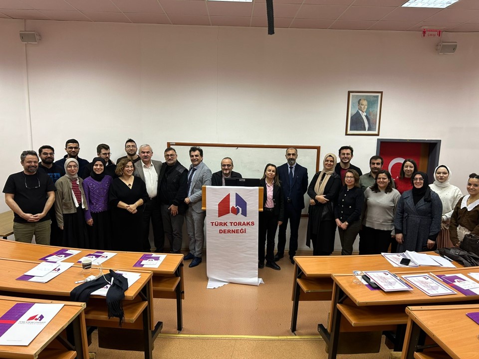 Türk Toraks Derneği Batı Karadeniz Şubesi ile Solunum Yetmezliği ve Yoğun Bakım Çalışma Grubu Ortak 