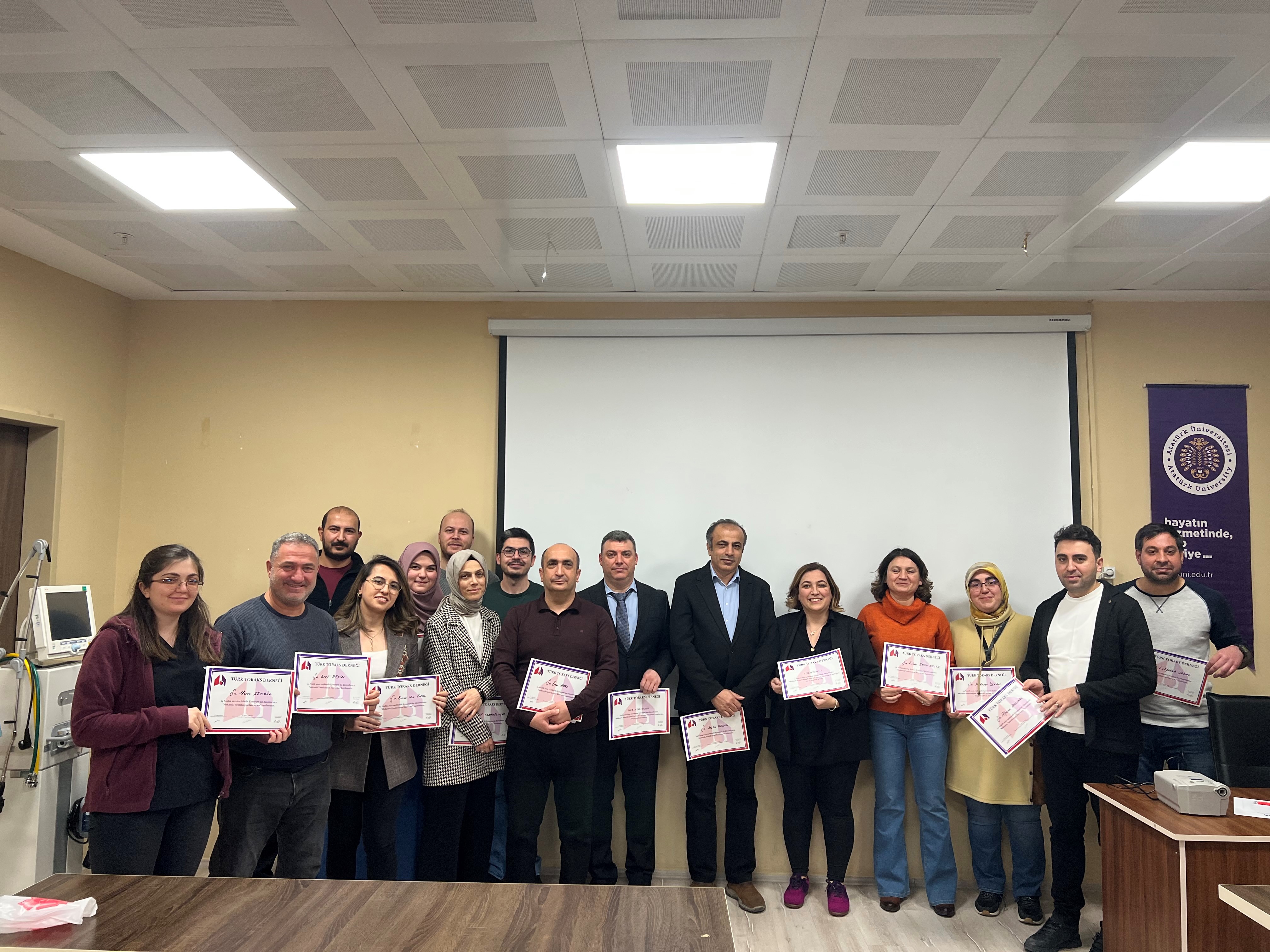 Türk Toraks Derneği Kuzeydoğu Anadolu Şubesi ile Solunum Yetmezliği ve Yoğun Bakım Çalışma Grubu Ortak 
