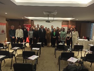 Türk Toraks Derneği Doğu Karadeniz Şubesi ile Solunum Yetmezliği ve Yoğun Bakım Çalışma Grubu Ortak 